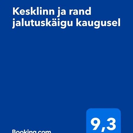 Appartamento Kesklinn Ja Rand Jalutuskaeigu Kaugusel Pärnu